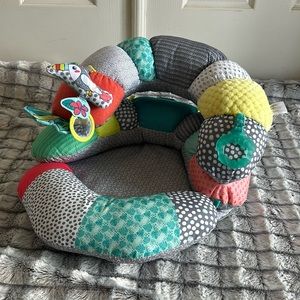 Infantino Tummy Time and Seated Support Pillow